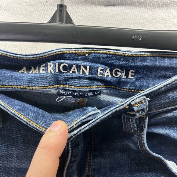 American Eagle Distressed Next Level Stretch Jeggings Womens 2 Blue Denim 2499 - Picture 2 of 10